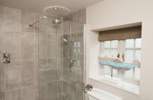 Thornham House | No33 THORNHAM BOUTIQUE COTTAGES
