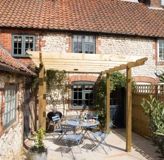 Thornham House | No33 THORNHAM BOUTIQUE COTTAGES