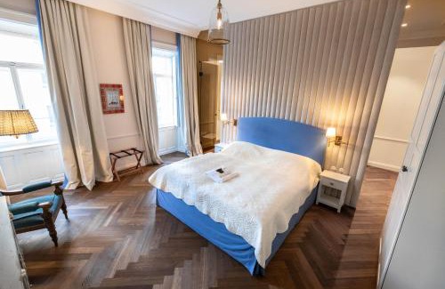 Landstrasse Apartment | Noble Luxurious Palais
