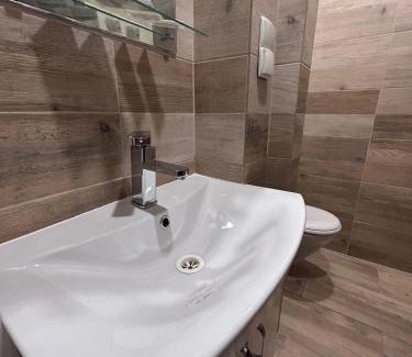Cieszyn Bed & Breakfast | Noclegi Gambit Cieszyn 24h