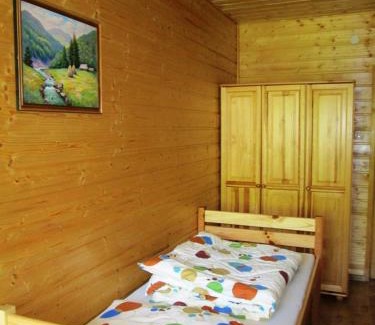 Ustrzyki Dolne House | Noclegi Pod Małym Królem
