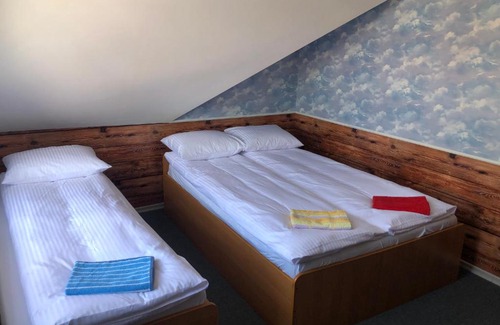 Lesko Bed & Breakfast | Noclegi Rynek 12