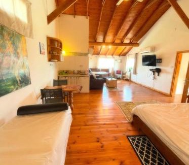 Even Menachem Bed & Breakfast | Nof Harim נוף הרים
