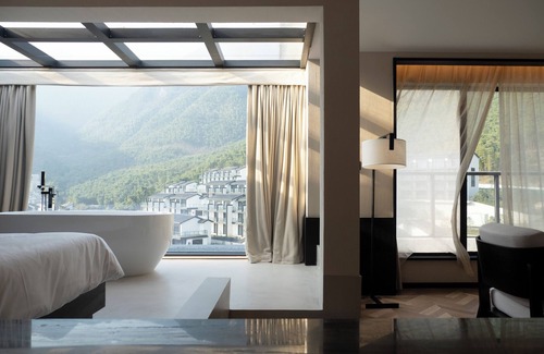 Wuxing Hotel | Non Hills