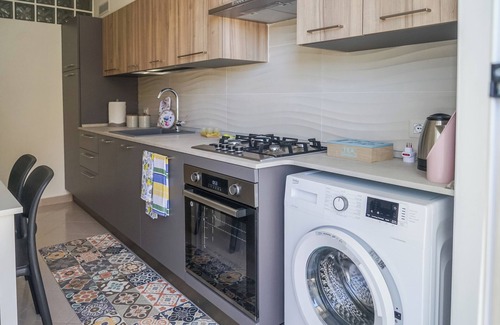 San Lazzaro Apartment | Nonna Carmela Holiday House