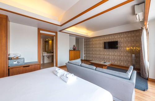 Nonthaburi Hotel | Nonthaburi Palace Hotel