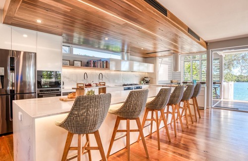 Noosa North Shore House | Noosa River Retreat - The Retreat Experience