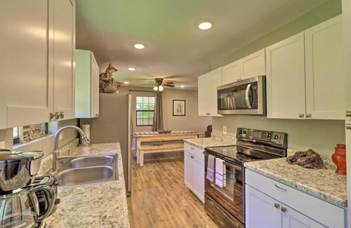 Mountain Home House | Norfork Nook River Home w/Dock-2 Mi to Lake!