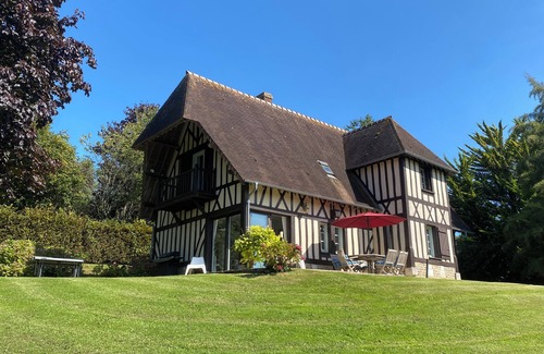 Gonneville-sur-Mer House | Norman house with swimming pool, exceptional view of the countryside, close to beaches