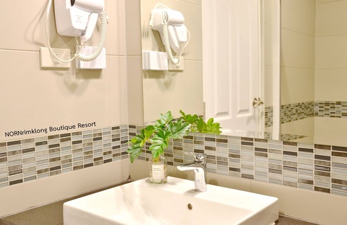 Arun Amarin Hotel | NORN Rimklong Bangkok Hotel