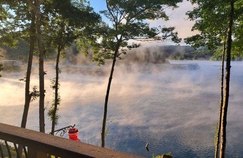 New Tazewell House | Norris Lake Cabin – Game Room, Dock & Stunning Views