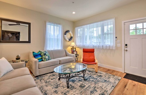 North Beach House | North Beach 'Blue Heron Bungalow' w/ Backyard