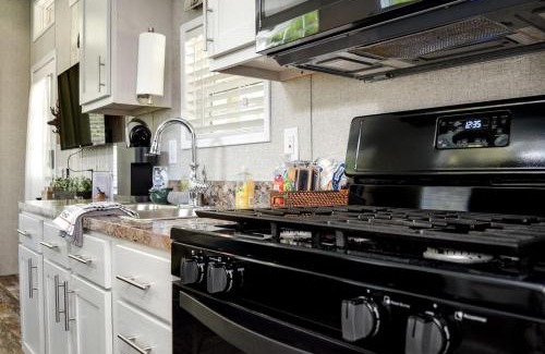 Murphy House | North Carolina Tiny House for Mountain Glamping near Murphy