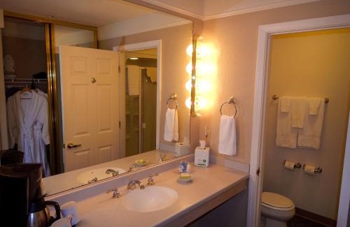 Fort Bragg Hotel | North Cliff Hotel