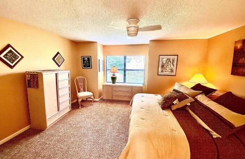 Ventura Villa | North Oasis Condo - 3BR Home Close to Disney and Parks