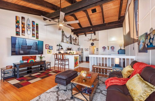 Princeville House | North Shore Kauai- AC, pool, lanai; near beaches, golf, walking path to shops