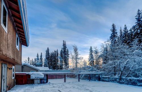 Fairbanks House | Northern Bliss Modern Mtn-View Home in Fairbanks