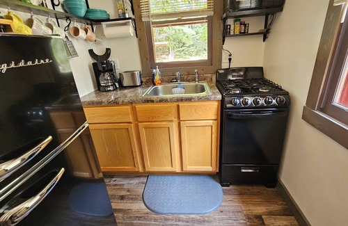 Eagle River Cabin | Northern Escape on Kathan lake