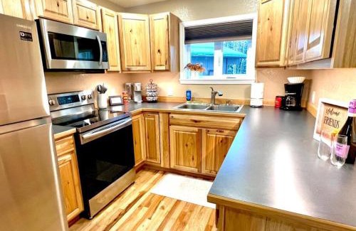 College House | Northern Lights Layover