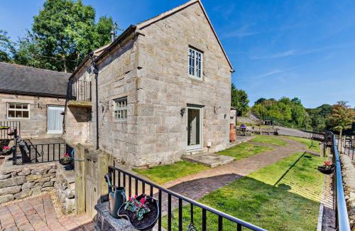 Ellastone House | Northwood Farm - The Granary