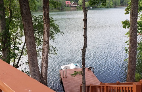 Madisonville House | NOT ACCEPTING BOOKINGSnPrivate lake - PETS WELCOME