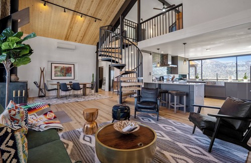 Lamy House | Not So Lamy | Artistic Retreat with Mountain Views