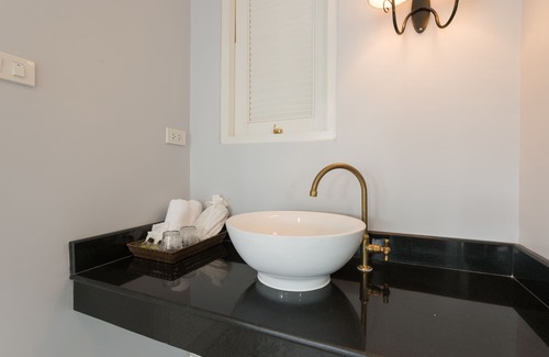 Pratunam Hotel | Noursabah Bed Bangkok