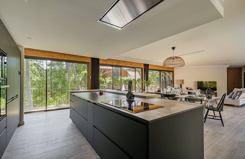 Biscarrosse Villa | Nouveau: Très Belle Villa D'exception Neuve à 5min du Lac!