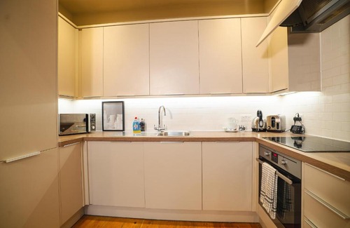 Montpelier Apartment | Nova Stays