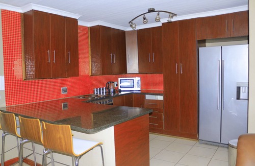 Rustenburg Bed & Breakfast | Novel Enterprises Bed and Breakfast