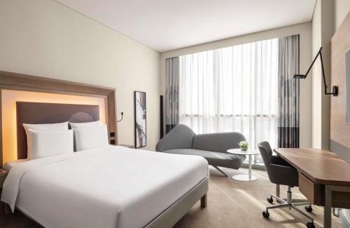 Bur Dubai Hotel | Novotel Bur Dubai - Healthcare City