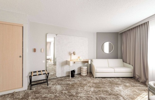 Sennece-les-Macon Hotel | Novotel Mâcon Nord – Porte de Bourgogne