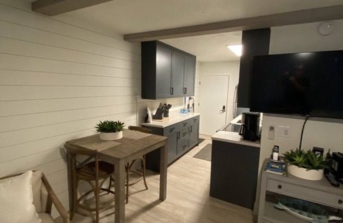 Koloa Condo | Now Booking! Enjoy your next vacation in our newly remodeled condo! Pool, A/C!