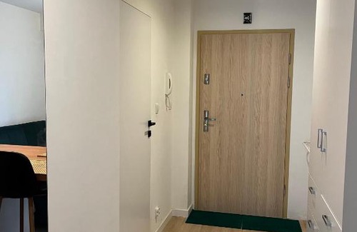 Wielki Kack Apartment | Nowoczesne 40m2, 2 pokoje, hala garażowa, balkon, widok na LAS