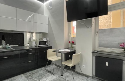 Grunwald Apartment | Nowoczesny apartament: Targi MTP I PKP