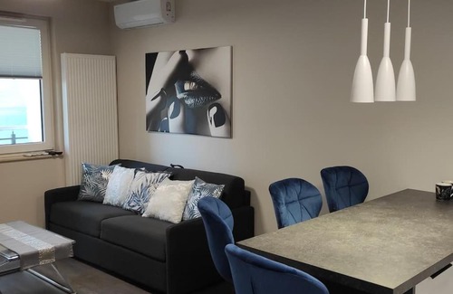 Pradnik Czerwony Apartment | Nowoczesny apartament w pobliżu centrum