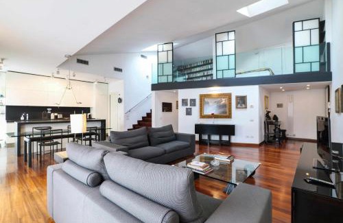 Porta Genova Apartment | NPA20 Luxury Large Apartment in Navigli District