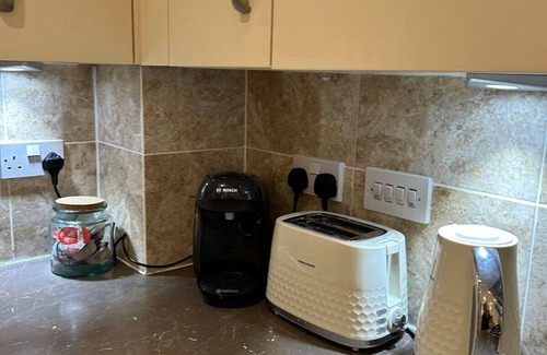 Langley Marish House | Nr Legoland/Ascot.Comfy House.Ample Parking.Upto 8