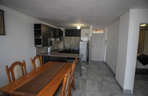 Durban Point Apartment | NTVT @ Penzance, 2-Bed holiday Apartment, South Beach, Durban, South Africa.