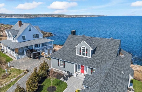 York Beach House | Nubble Cottage- York Beach Oceanfront w/Amazing Views