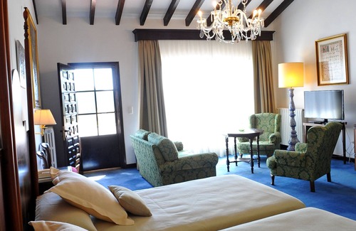 Escalante Hotel | Nuevo San Román de Escalante