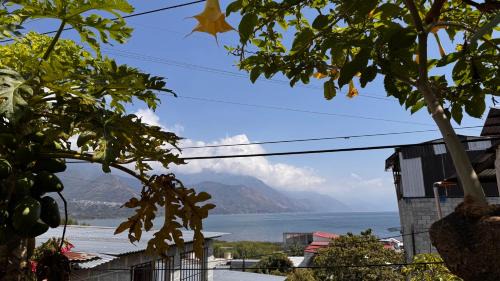 San Juan La Laguna House | Nuevo Sol