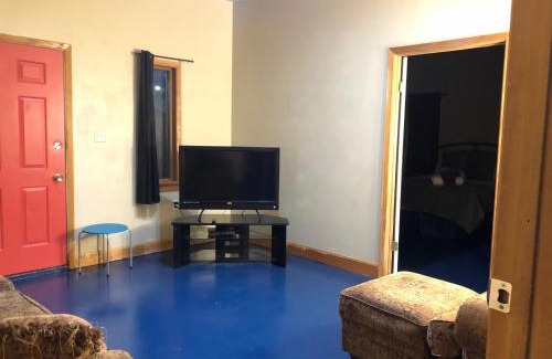 Mendenhaven House | Nugget Place-Includes three separate two bedroom units near Mendenhall Glacier-DISCOUNTS ON TOURS!