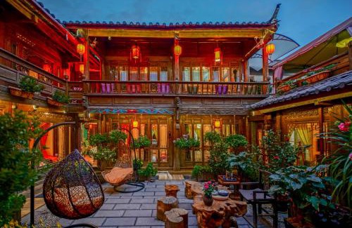 Dayan Old Town House | null