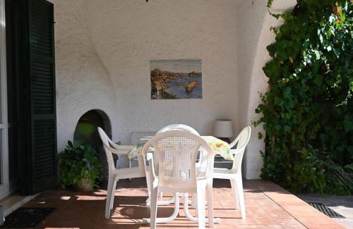 Villaggio Taunus Apartment | Numana, villetta trilocale con giardino - N149