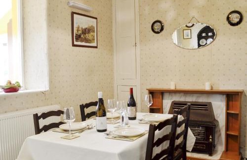 Pentrefelin House | Number 4