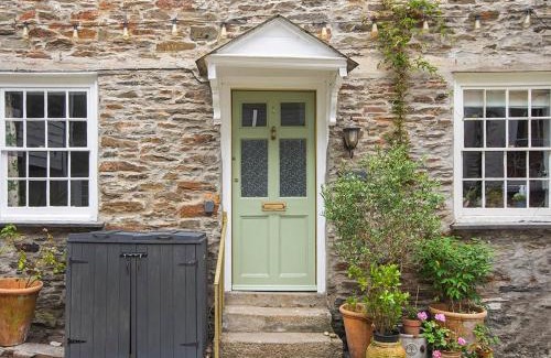 Mevagissey House | Number One