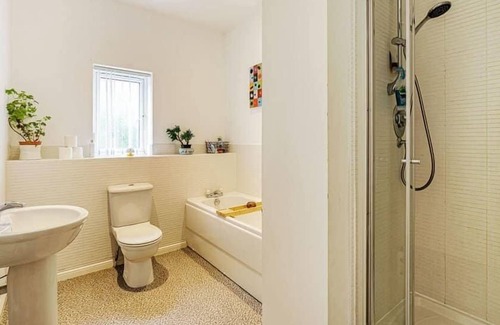 Fenham House | Numero Uno Detached Aparthouse