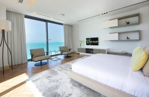 Abu Dhabi Villa | Nurai Island’s Overwater Paradise : Luxury Retreat