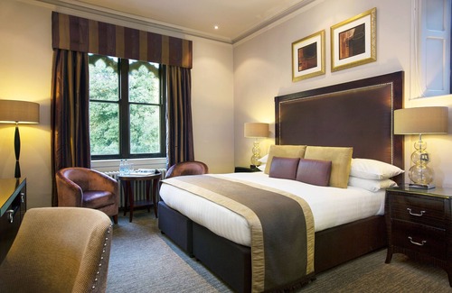 Nutfield Hotel | Nutfield Priory Hotel And Spa